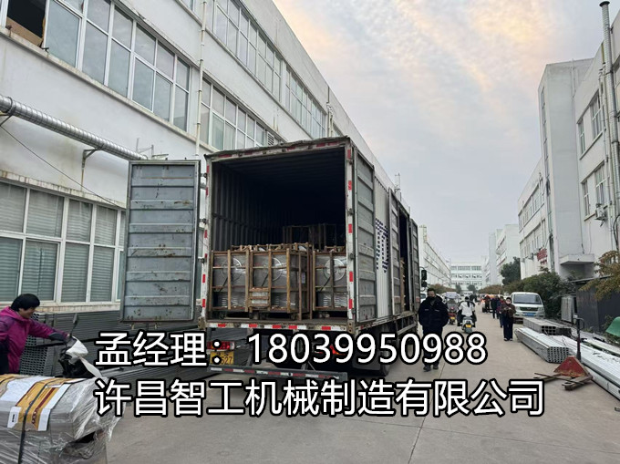 10月22日，物流车队直抵厂区——