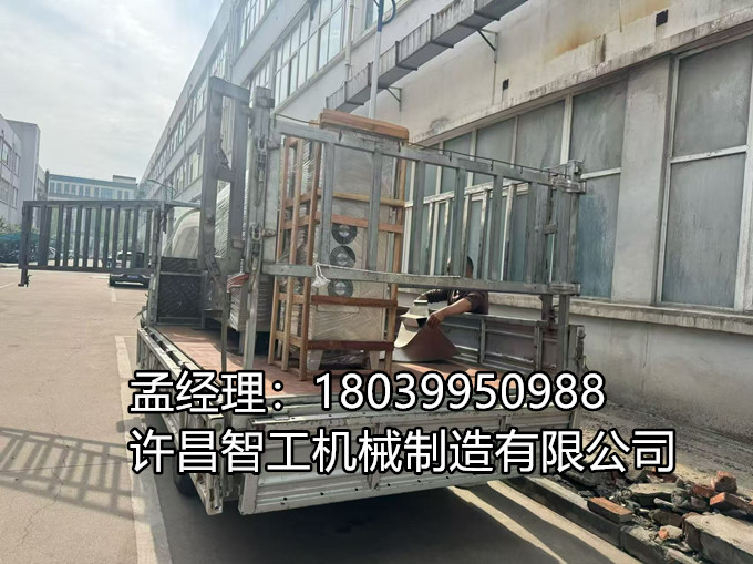 4月11日，7-15型电磁炒货机专车发往安徽！